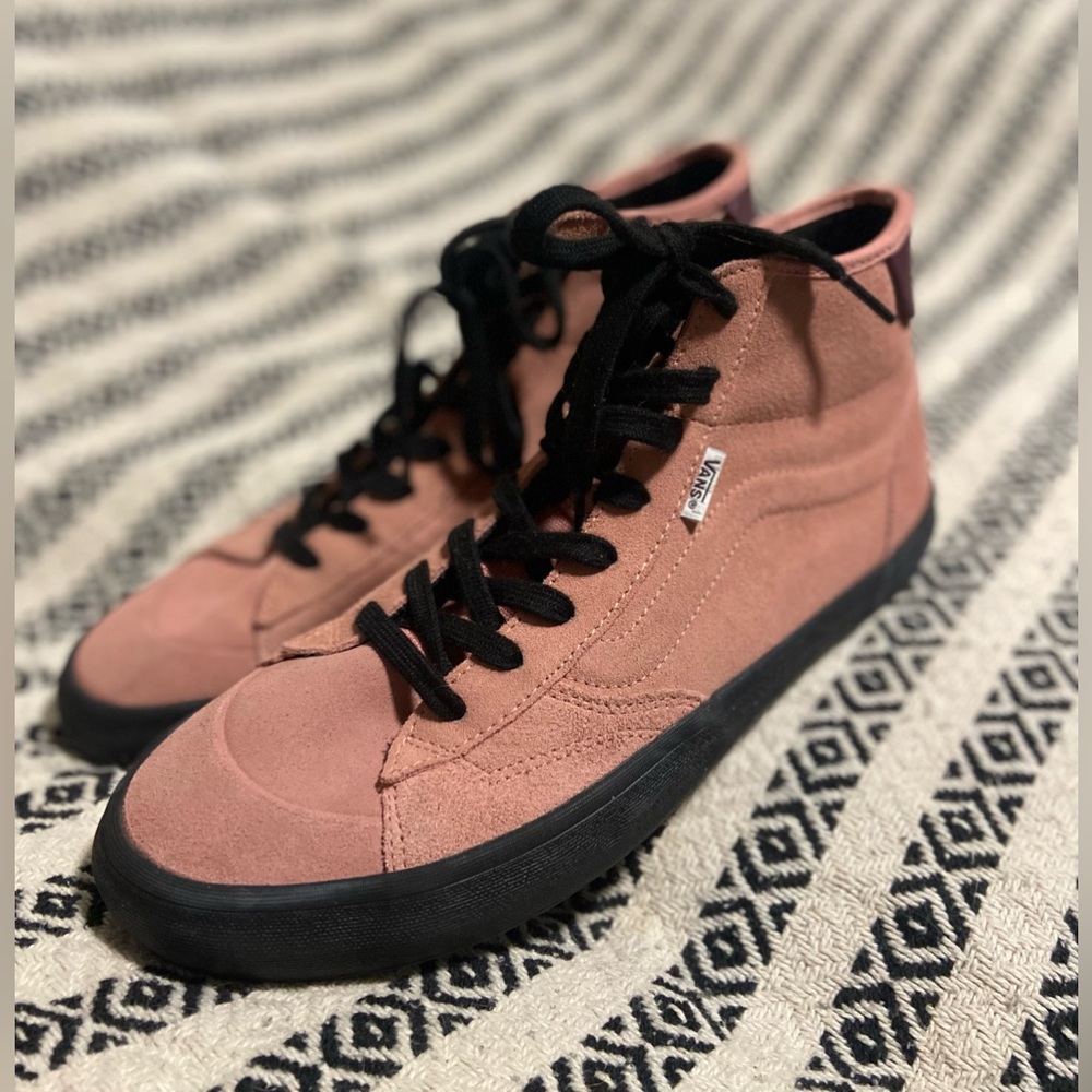 Mauve/Pink suede SK8-HI Vans